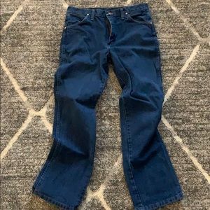 Wrangler cowboy cut jeans. 32x30